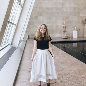 Meet your Posher, Elizabeth